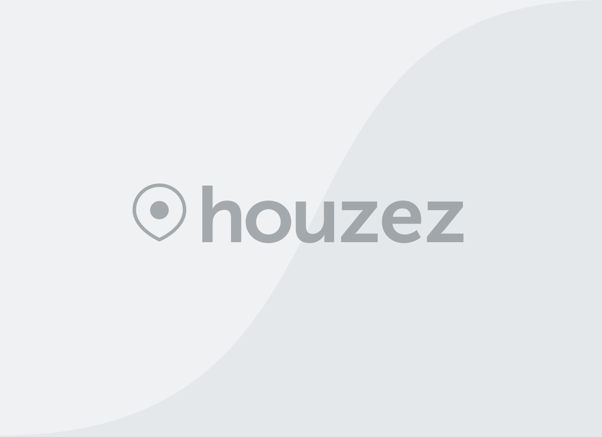 Luxury and Spacious Home on The Coast